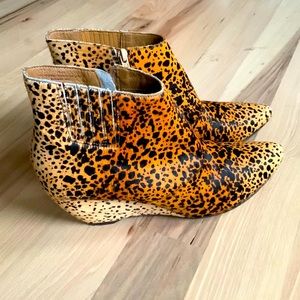 Leopard print leather booties